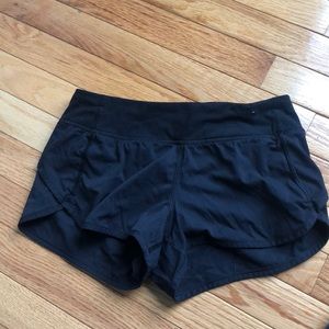 Ivivva running shorts